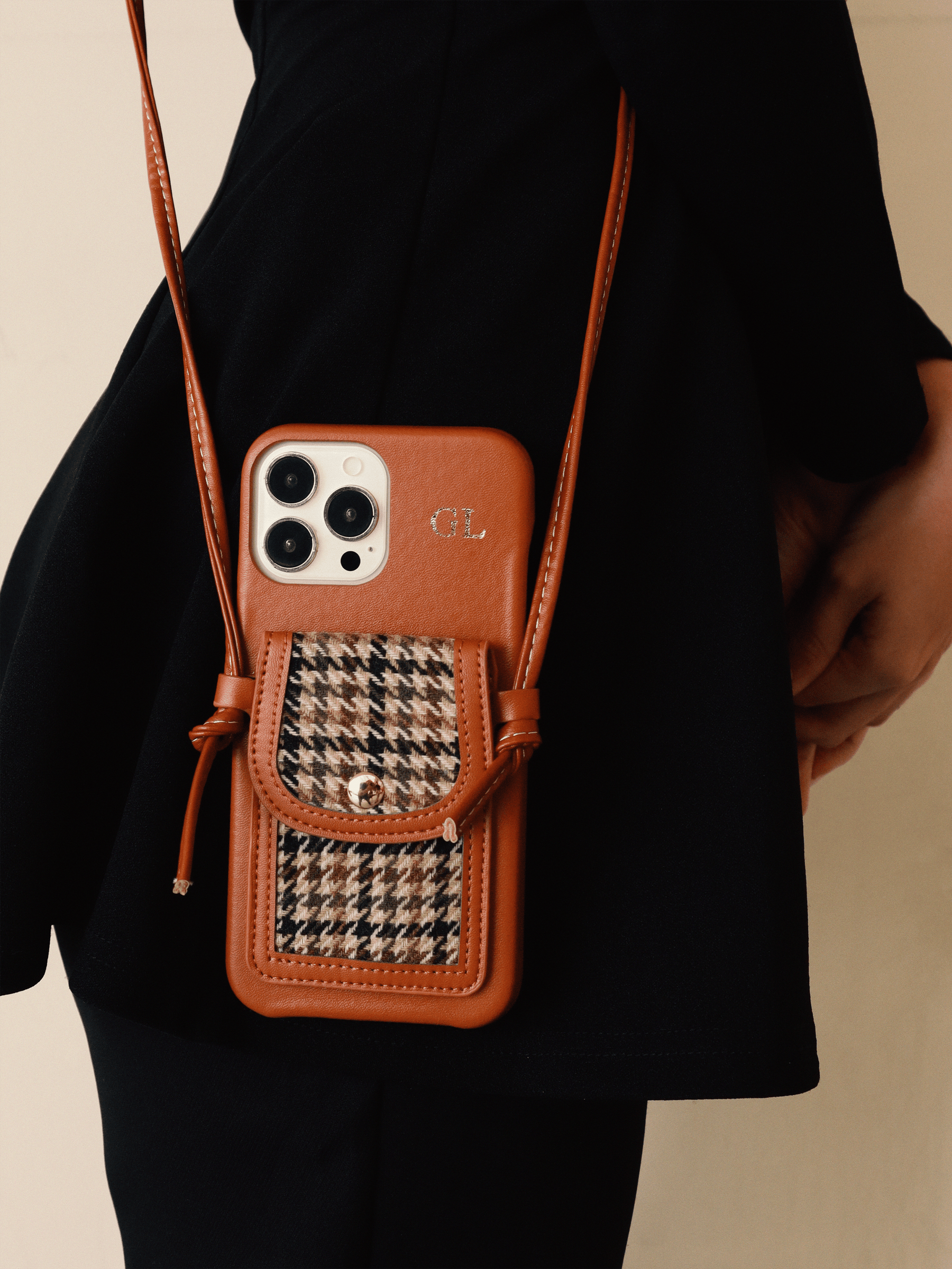 Case Shoulder Bag Caramelo
