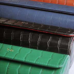 Porta Relógio Croco