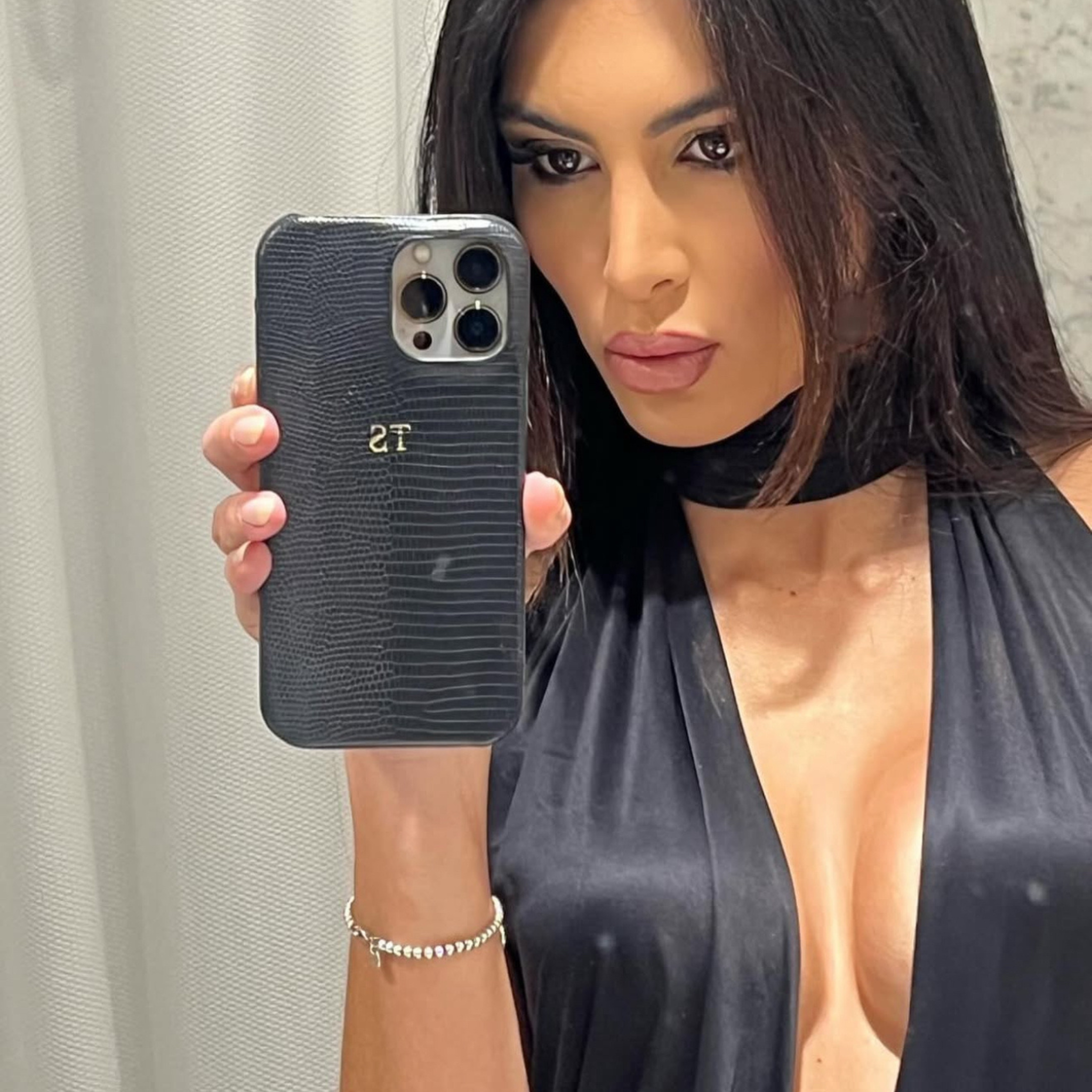 Case Texturizada Hot